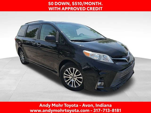 2018 Toyota Sienna XLE FWD photo