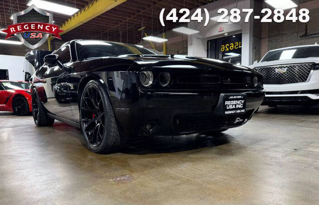 2015 Dodge Challenger R/T Scat Pack RWD photo