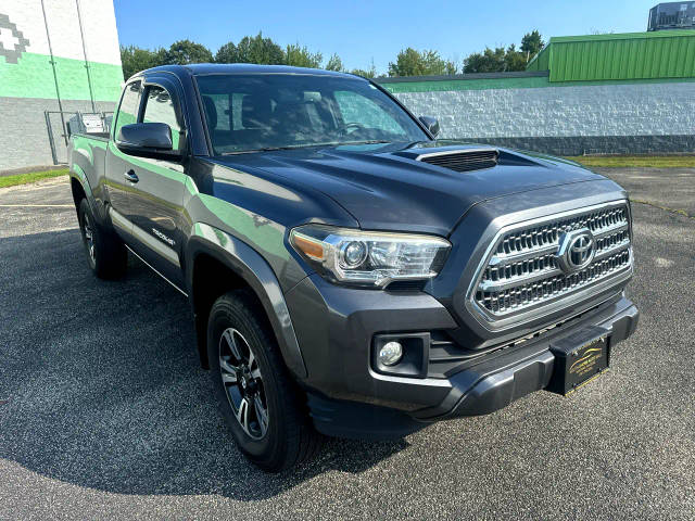 2017 Toyota Tacoma TRD Sport 4WD photo