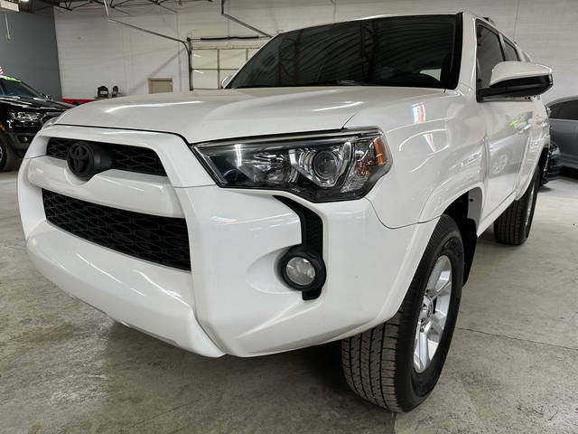 2019 Toyota 4Runner SR5 4WD photo