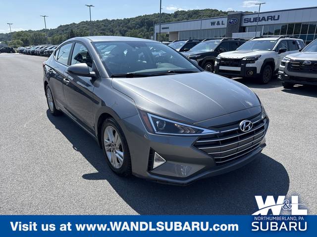 2020 Hyundai Elantra SEL FWD photo