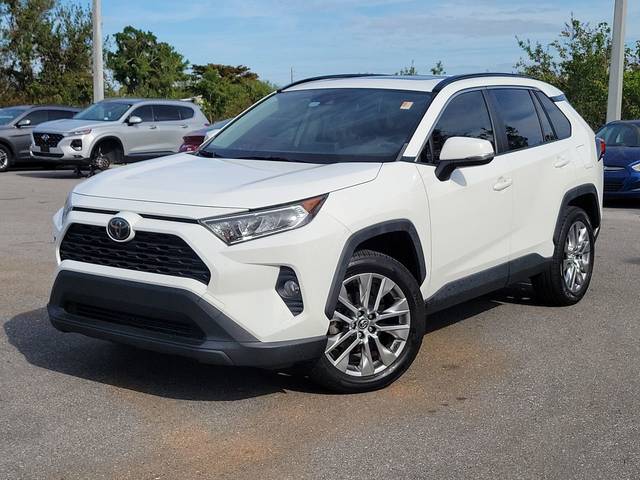 2019 Toyota RAV4 XLE Premium FWD photo