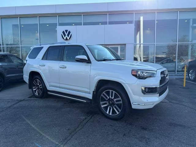 2019 Toyota 4Runner Limited 4WD photo