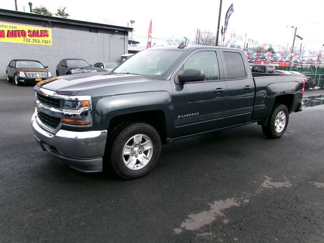 2019 Chevrolet Silverado 1500 LT 4WD photo