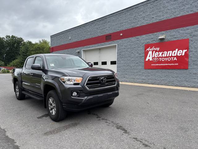 2019 Toyota Tacoma SR5 4WD photo