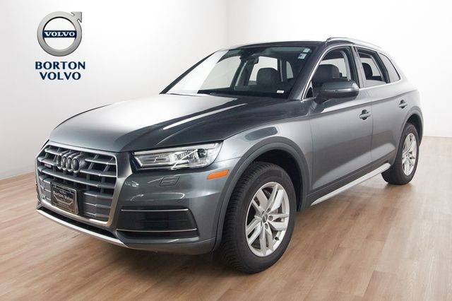 2020 Audi Q5 Premium AWD photo
