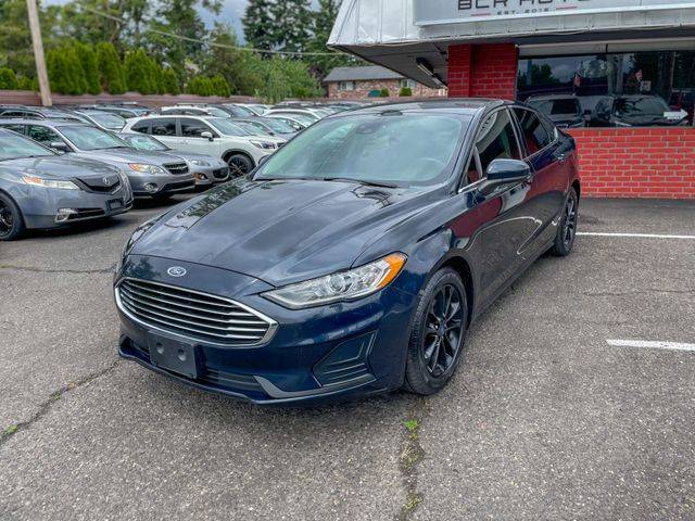 2020 Ford Fusion SE FWD photo