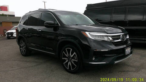 2020 Honda Pilot Touring 8-Passenger FWD photo