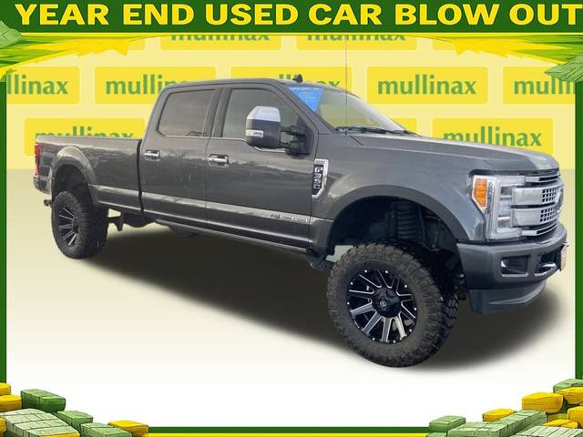 2019 Ford F-350 Super Duty Platinum 4WD photo