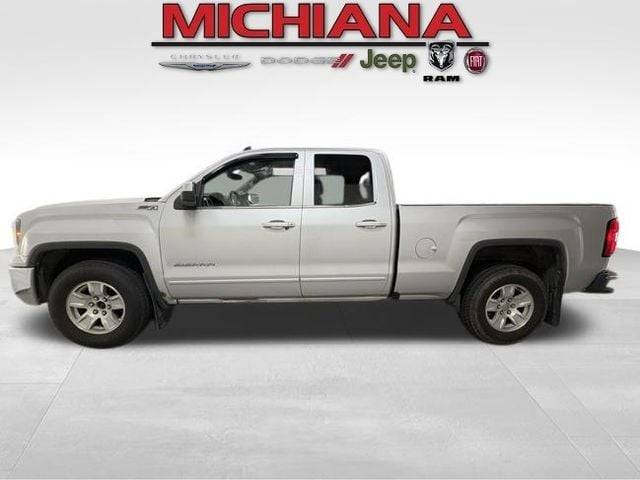 2017 GMC Sierra 1500 SLE 4WD photo