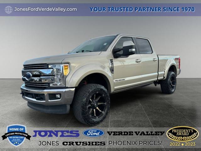 2017 Ford F-250 Super Duty Lariat 4WD photo