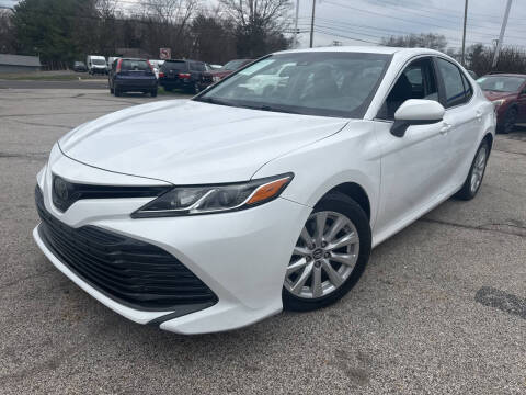 2018 Toyota Camry LE FWD photo