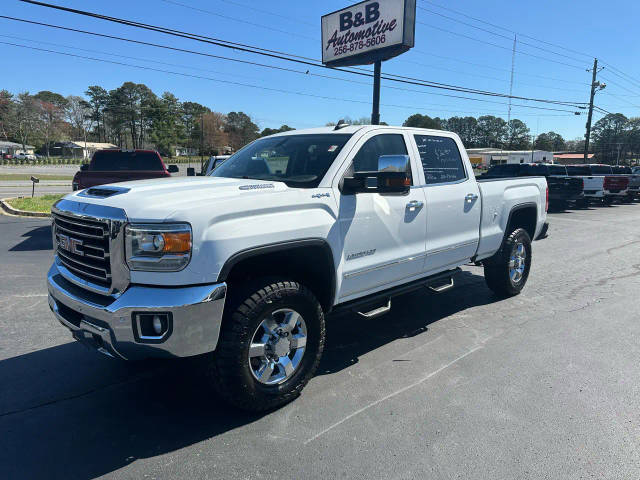 2019 GMC Sierra 2500HD SLT 4WD photo