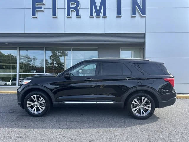 2020 Ford Explorer Platinum 4WD photo