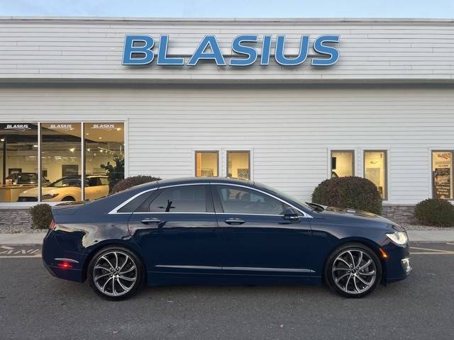 2020 Lincoln MKZ Reserve AWD photo