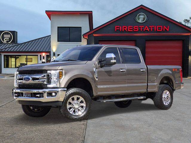 2019 Ford F-250 Super Duty XLT 4WD photo