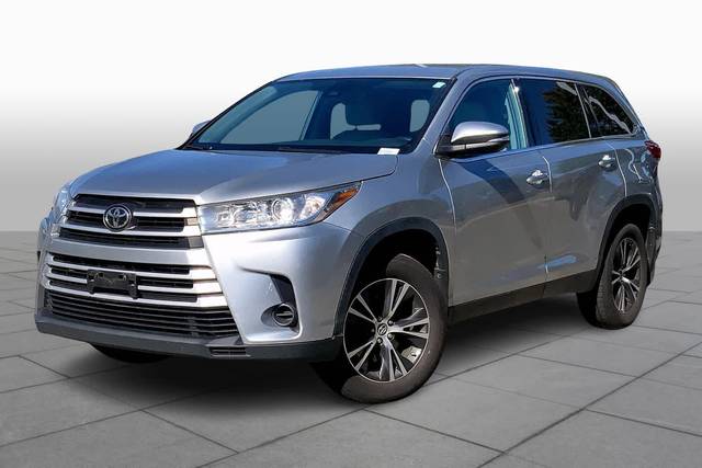 2019 Toyota Highlander LE AWD photo