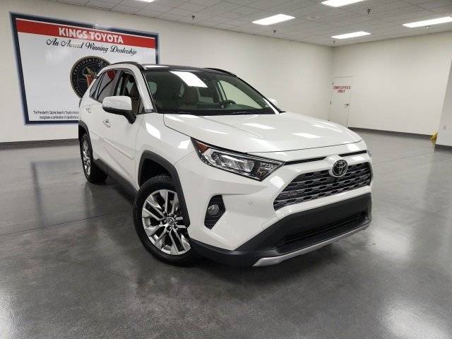 2019 Toyota RAV4 Limited AWD photo