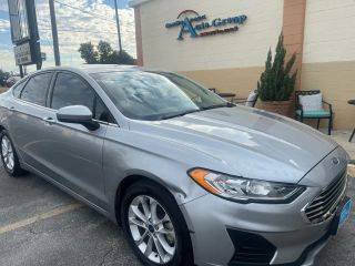 2020 Ford Fusion SE FWD photo