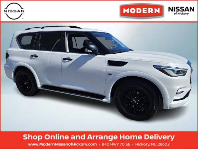 2019 Infiniti QX80 LUXE 4WD photo