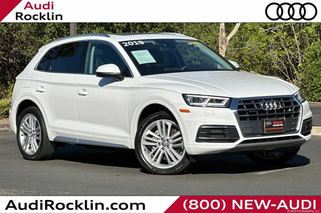 2019 Audi Q5 Premium Plus AWD photo