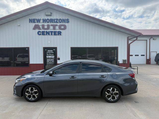 2020 Kia Forte LXS FWD photo