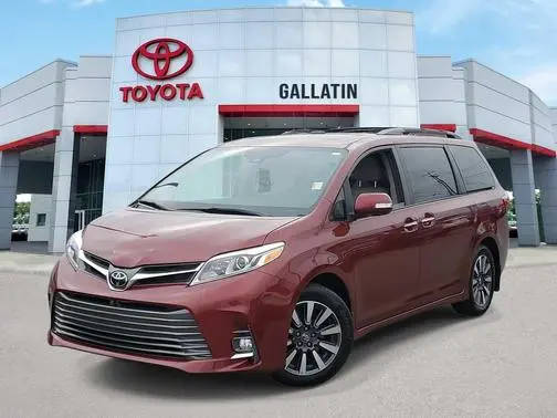 2020 Toyota Sienna Limited Premium FWD photo