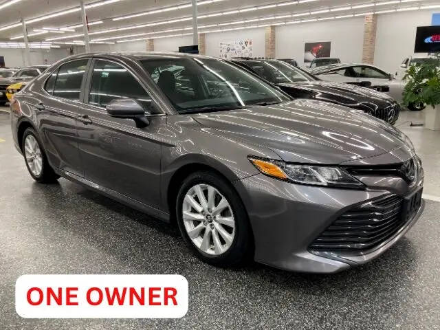 2019 Toyota Camry LE FWD photo