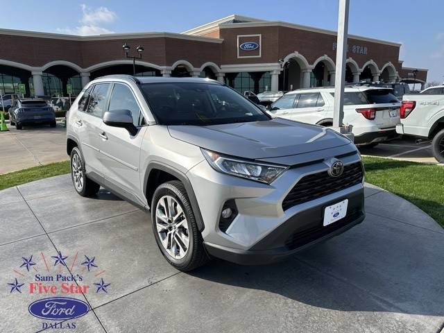 2019 Toyota RAV4 XLE Premium FWD photo