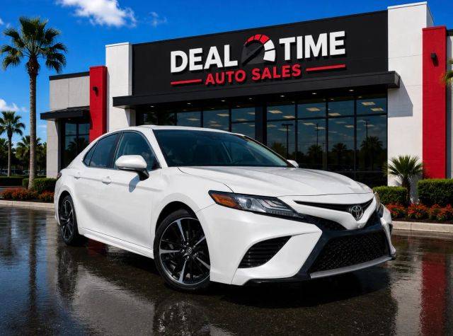 2019 Toyota Camry XSE V6 FWD photo