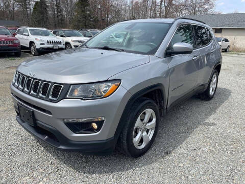2019 Jeep Compass Latitude 4WD photo