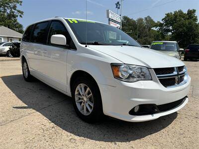 2019 Dodge Grand Caravan SXT FWD photo