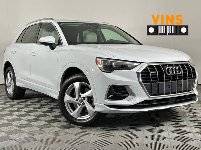 2019 Audi Q3 Premium AWD photo