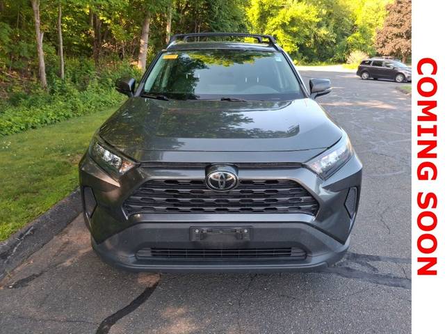 2019 Toyota RAV4 LE AWD photo
