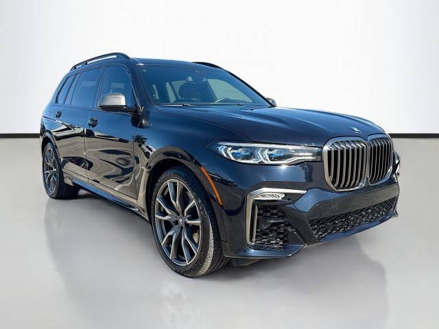 2020 BMW X7 M50i AWD photo