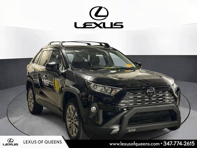 2019 Toyota RAV4 Limited AWD photo