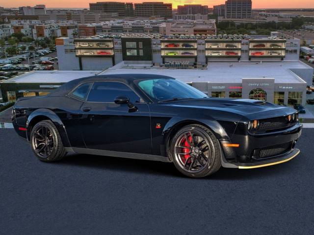 2019 Dodge Challenger R/T Scat Pack Widebody RWD photo