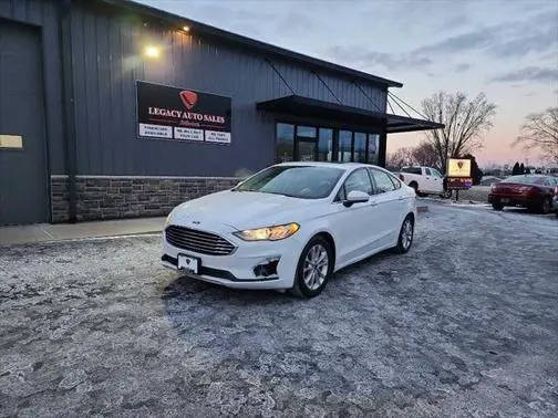 2020 Ford Fusion SE FWD photo