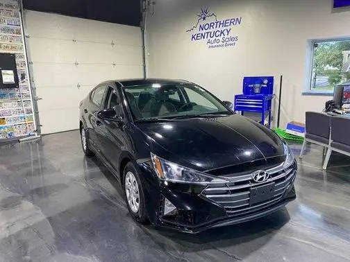 2020 Hyundai Elantra SE FWD photo