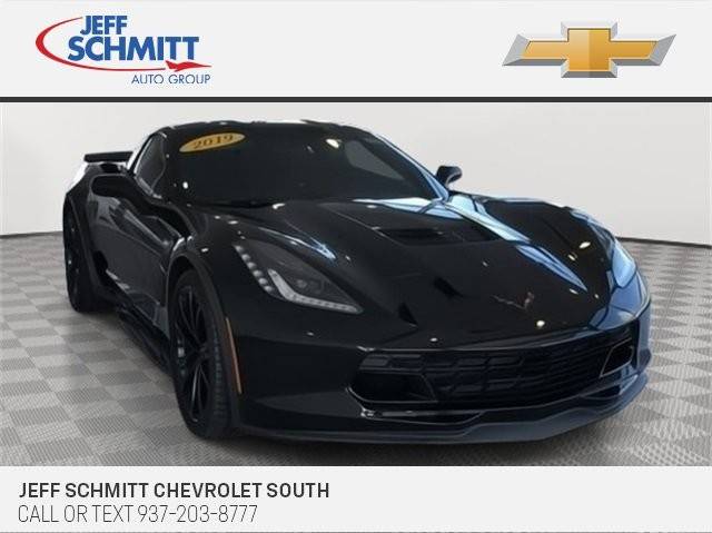 2019 Chevrolet Corvette Grand Sport 2LT RWD photo