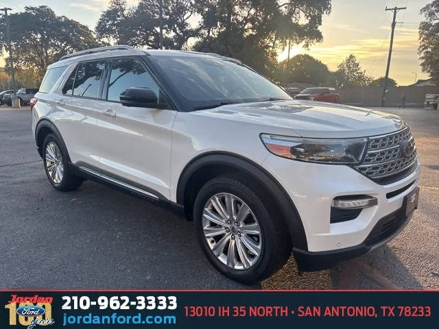 2020 Ford Explorer Limited 4WD photo