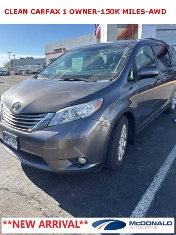 2015 Toyota Sienna XLE Premium AWD photo