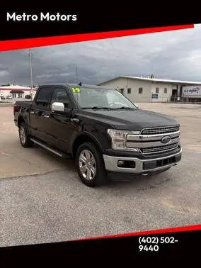 2019 Ford F-150 LARIAT 4WD photo