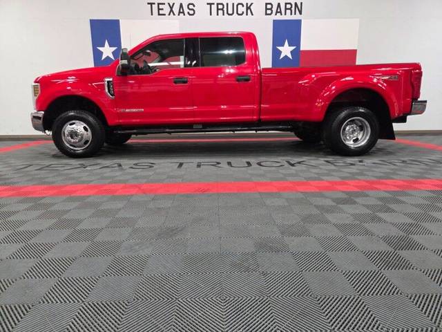 2019 Ford F-350 Super Duty XLT 4WD photo