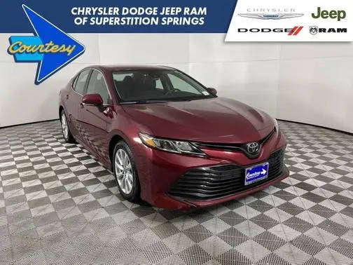 2020 Toyota Camry LE FWD photo