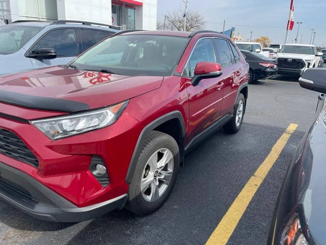 2019 Toyota RAV4 XLE AWD photo