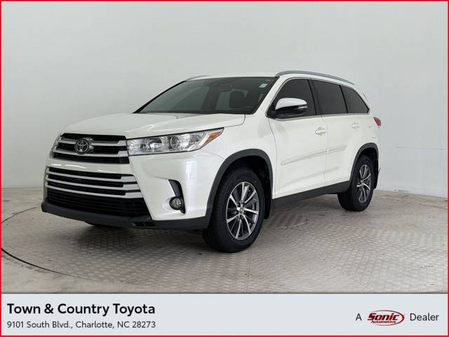 2019 Toyota Highlander XLE AWD photo