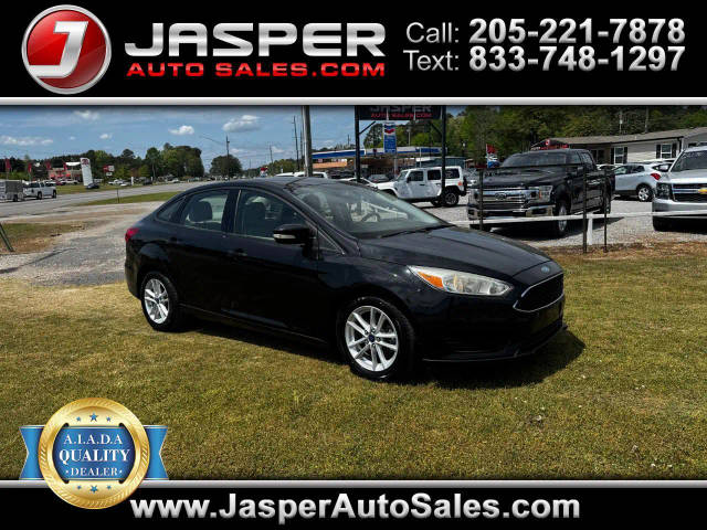 2015 Ford Focus SE FWD photo