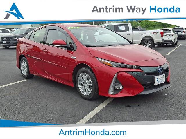 2020 Toyota Prius Prime Limited FWD photo