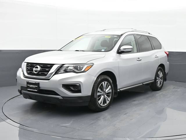 2019 Nissan Pathfinder S 4WD photo